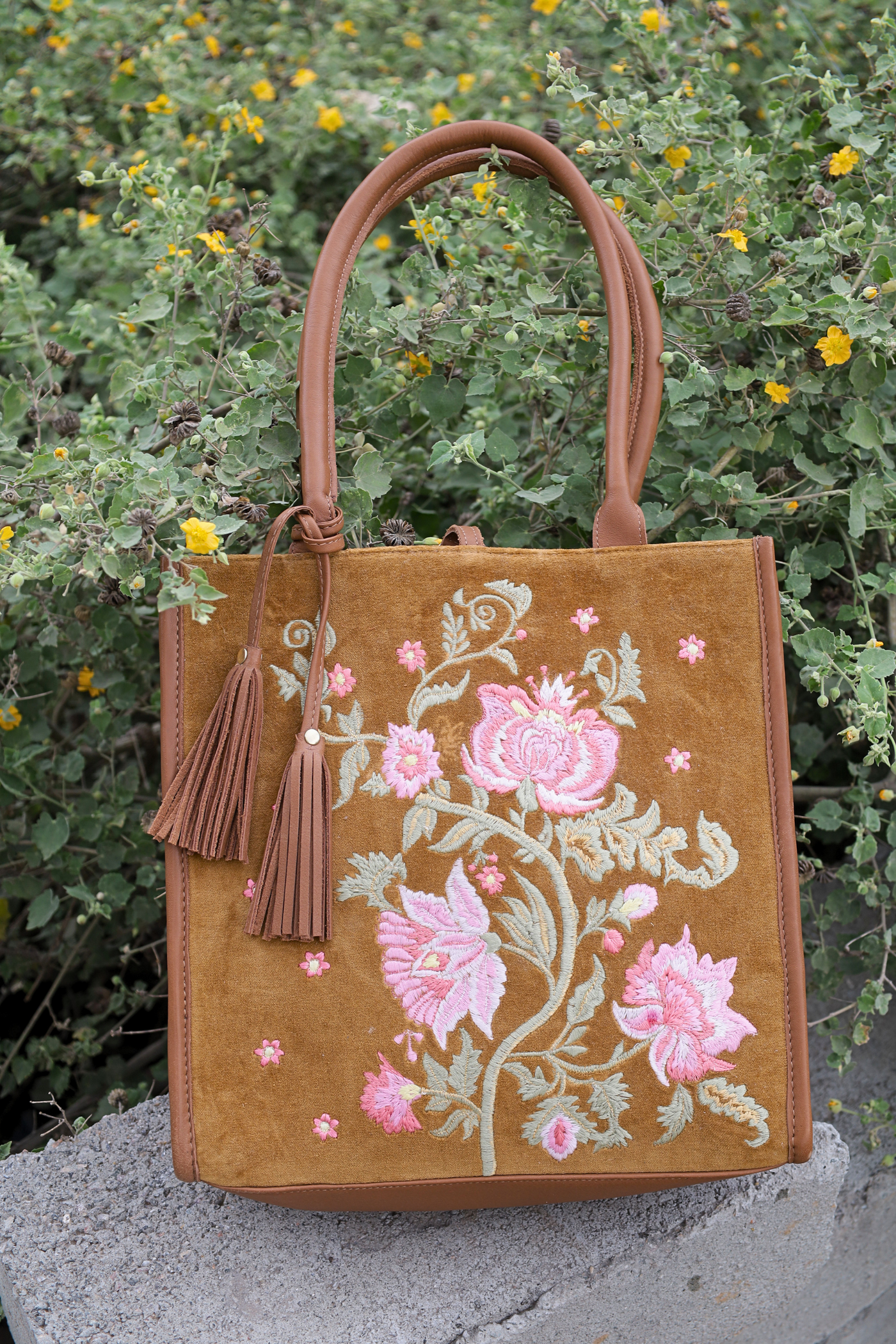 Blooming Velvet Tote bag