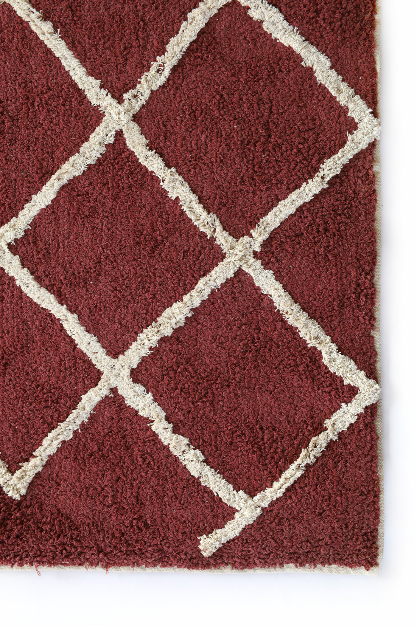 Brick line tufted rug