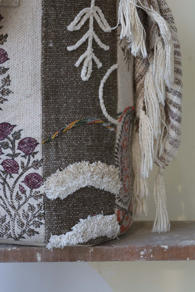 FOSSIL PRINT BASKET
