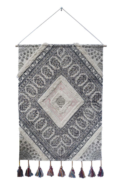 BLOSSMY WOVEN WALL ART