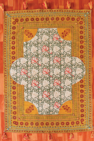 FLORAL PRINTED RUG