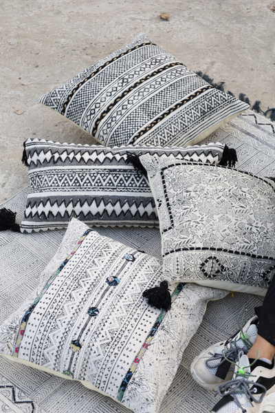 MONOCHROME BLOCK PRINT CUSHION