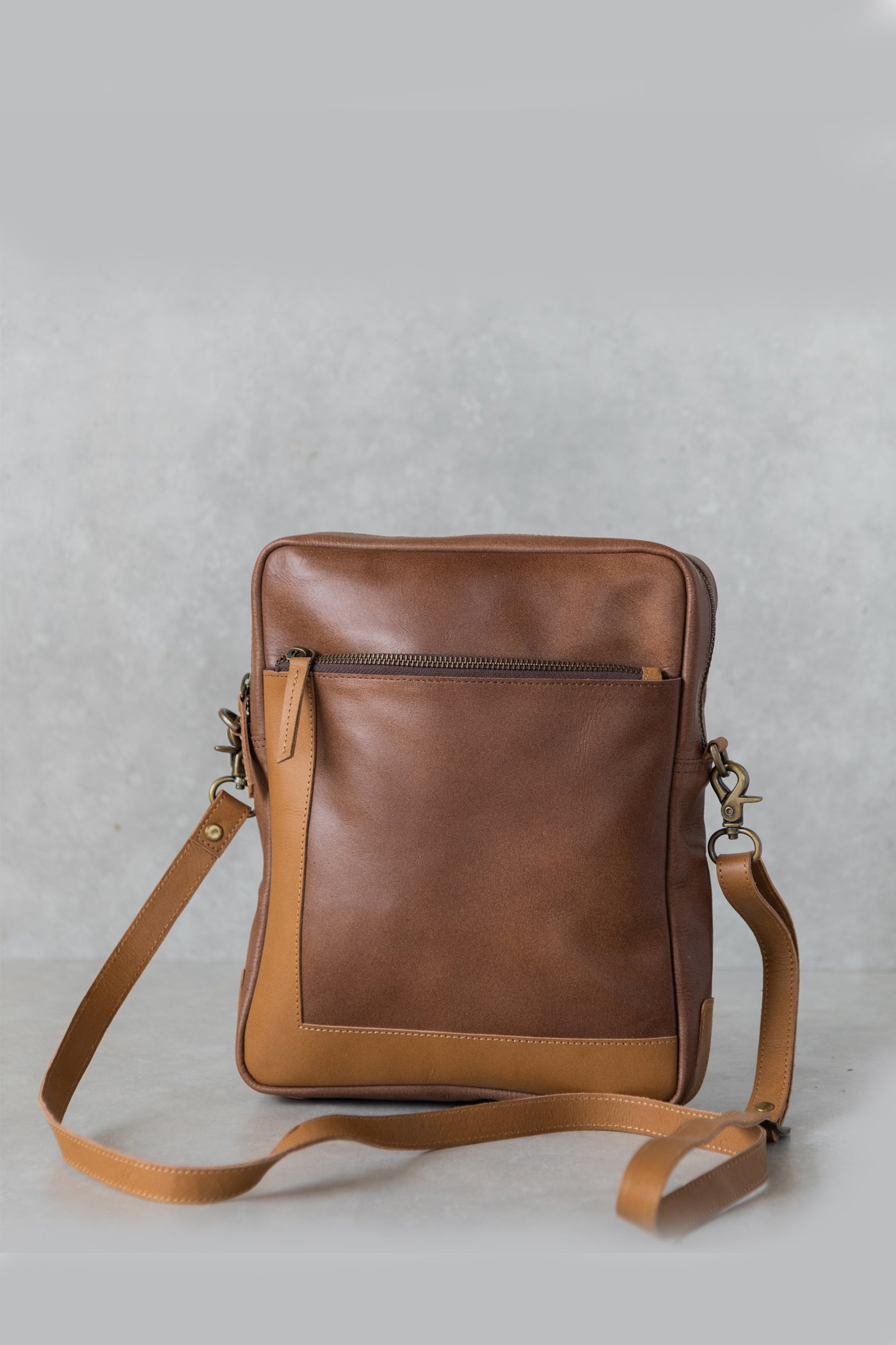 TERRA- LEATHER SLING  BAG