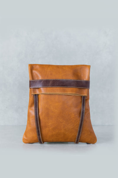 HENAMI SLING BAG
