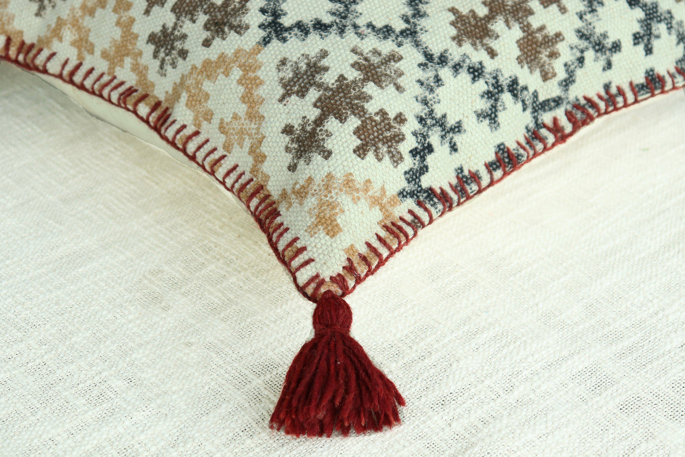 RE-ROOT BLOCK  PRINT CUSHION