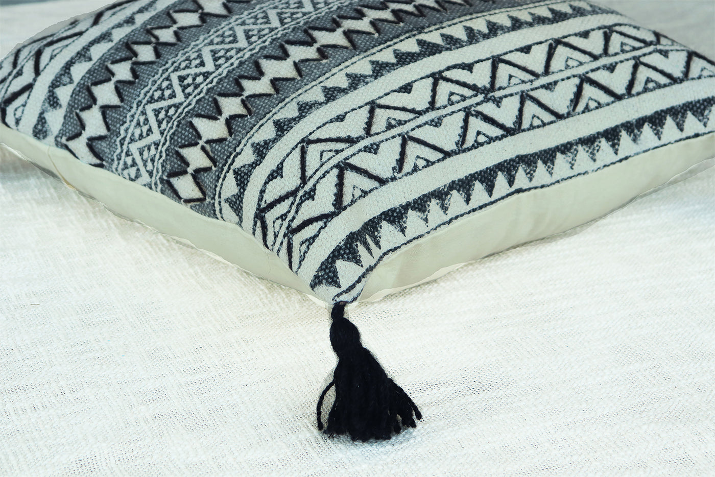MONOCHROME BLOCK PRINT CUSHION