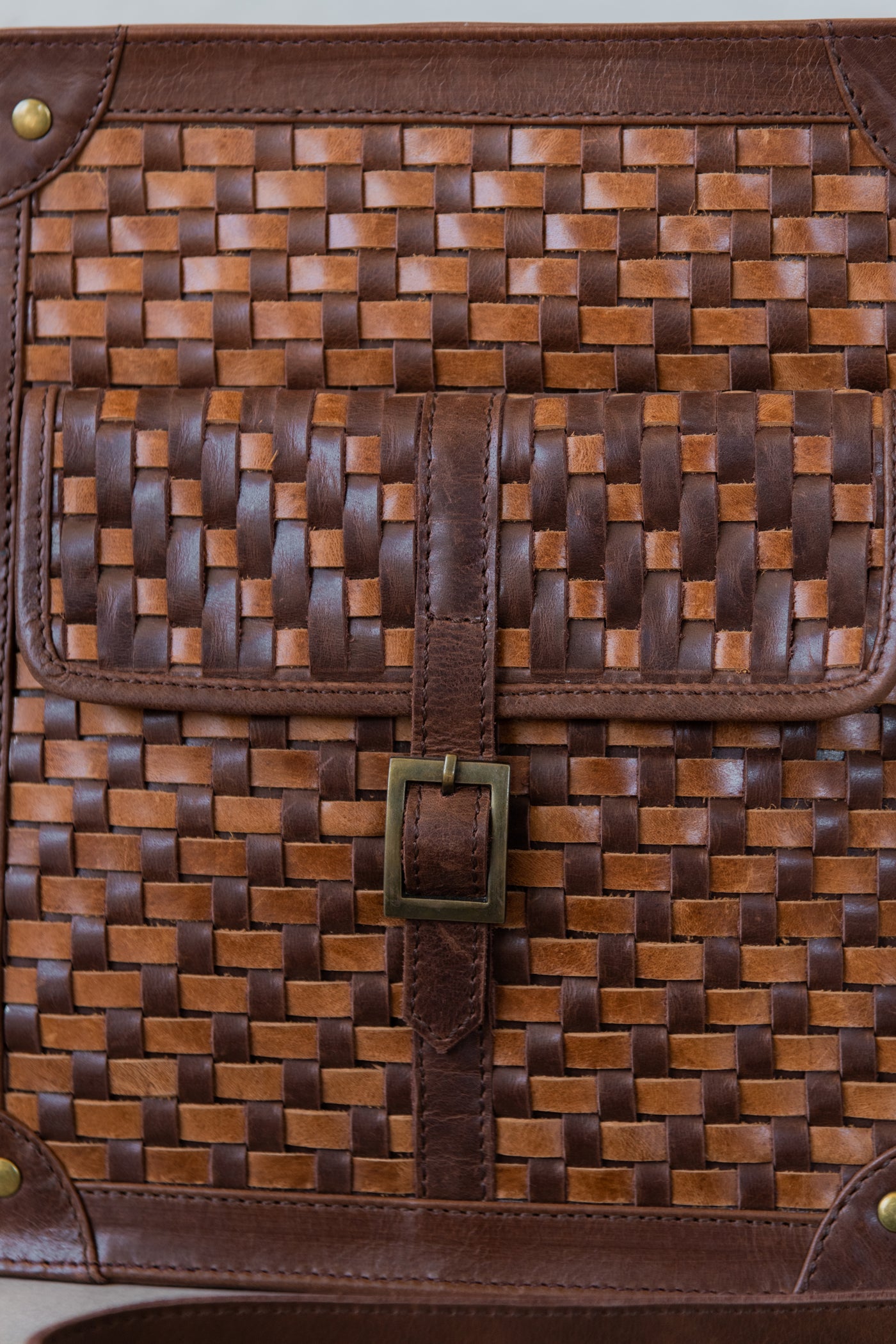 NOKY-LEATHER  SLING BAG