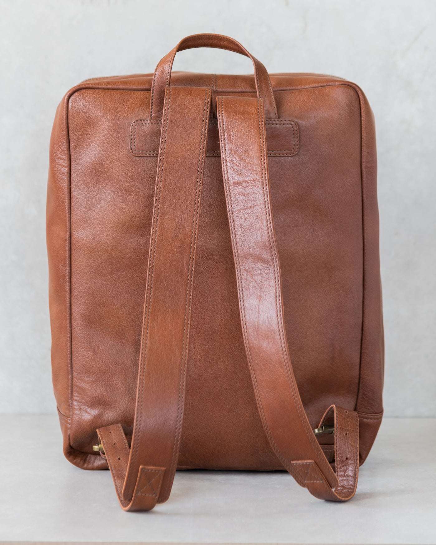 HANDY-BACKPACK LEATHER BAG