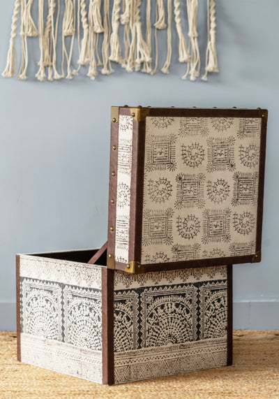 WARLI -PRINTED TRUNK