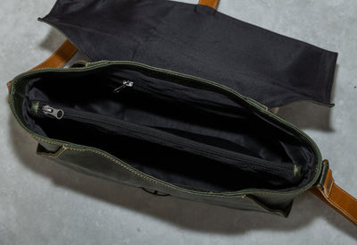 JACKIE-LEATHER SLING BAG